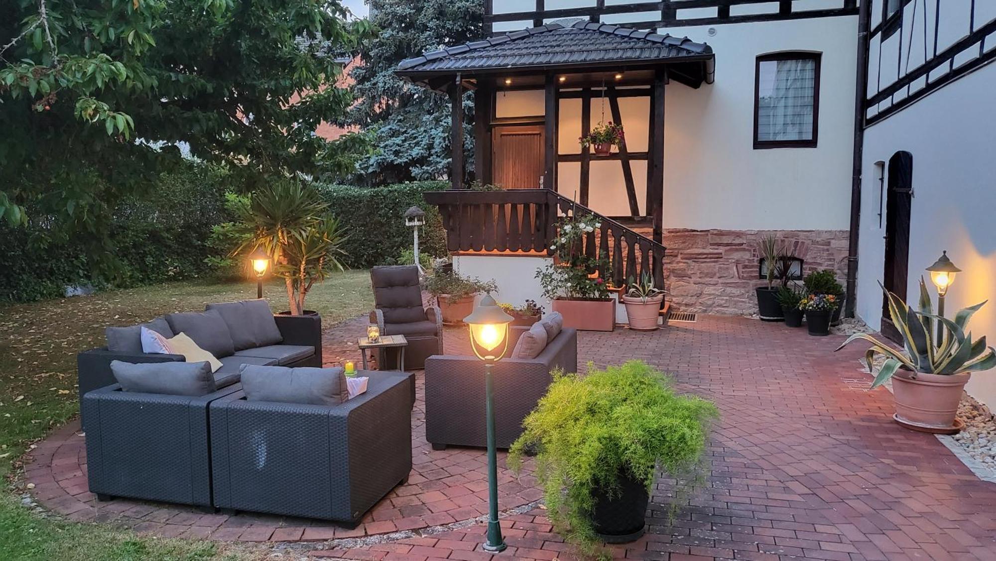 Apartments Am Saalebogen Mit Gartenterrasse, Grillkamin, Freie Parkplaetze Rudolstadt Eksteriør billede